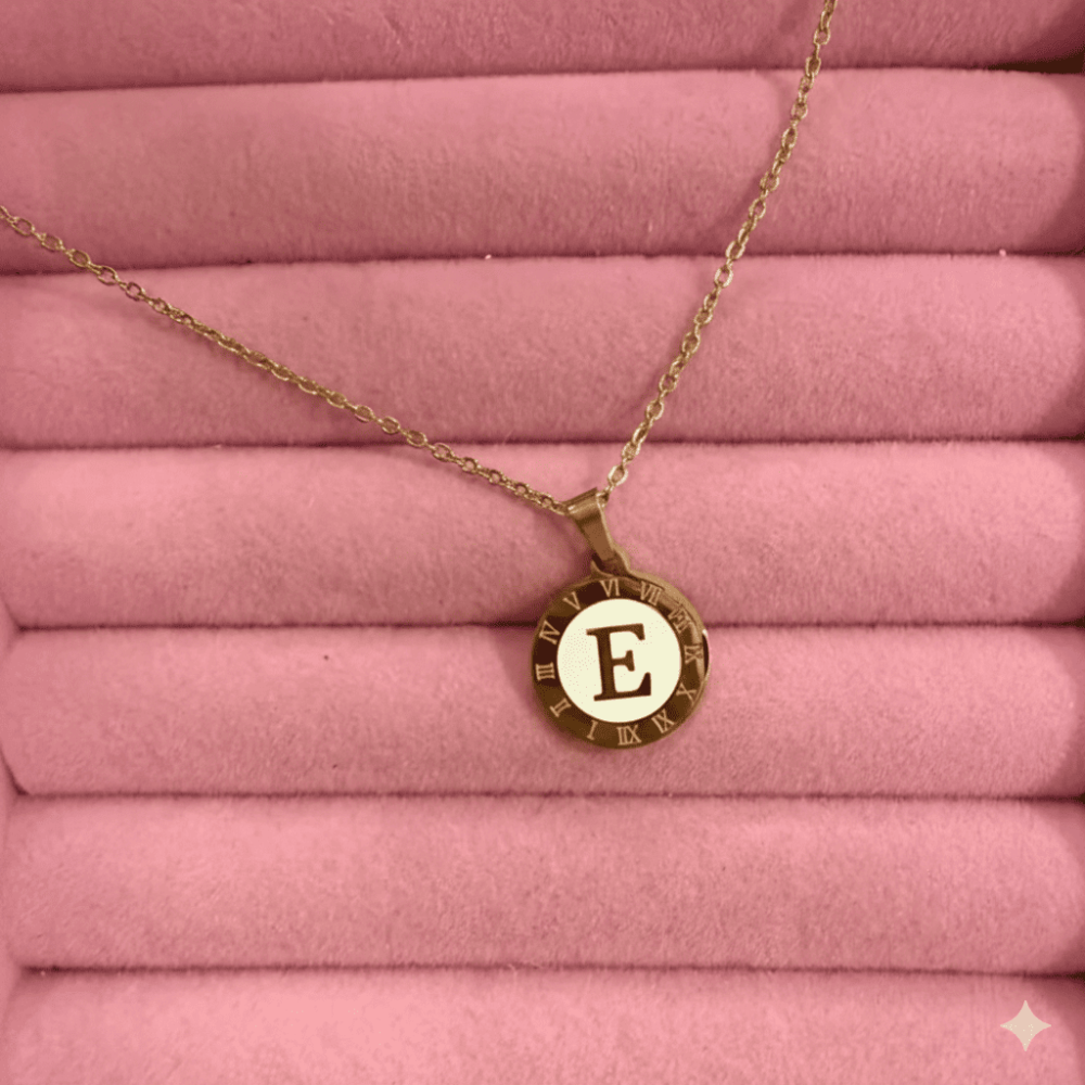 Inicial bulgari blanca
