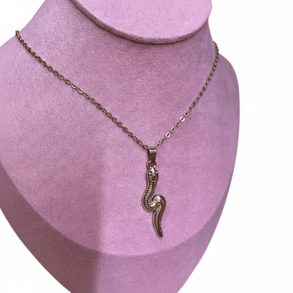 cadena sencilla dije de serpiente